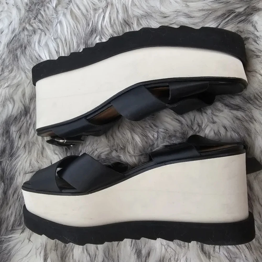 Free People step into